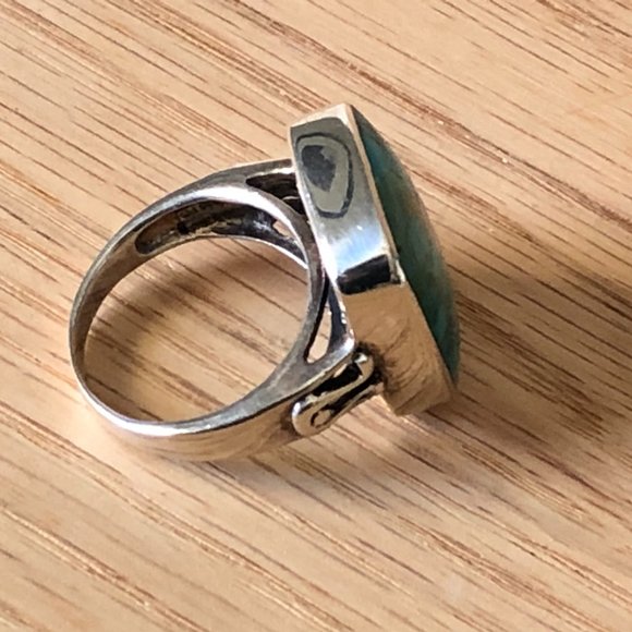 Turquoise Color Resin & Sterling Silver Ring - Picture 4 of 7